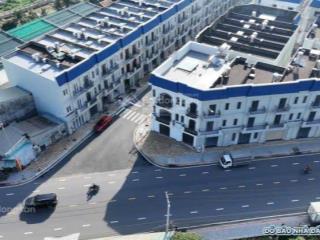 Nhà 3 lầu hoàn thiện nội thất đầy đủ dọn vào ở gần chợ búng,thuận an