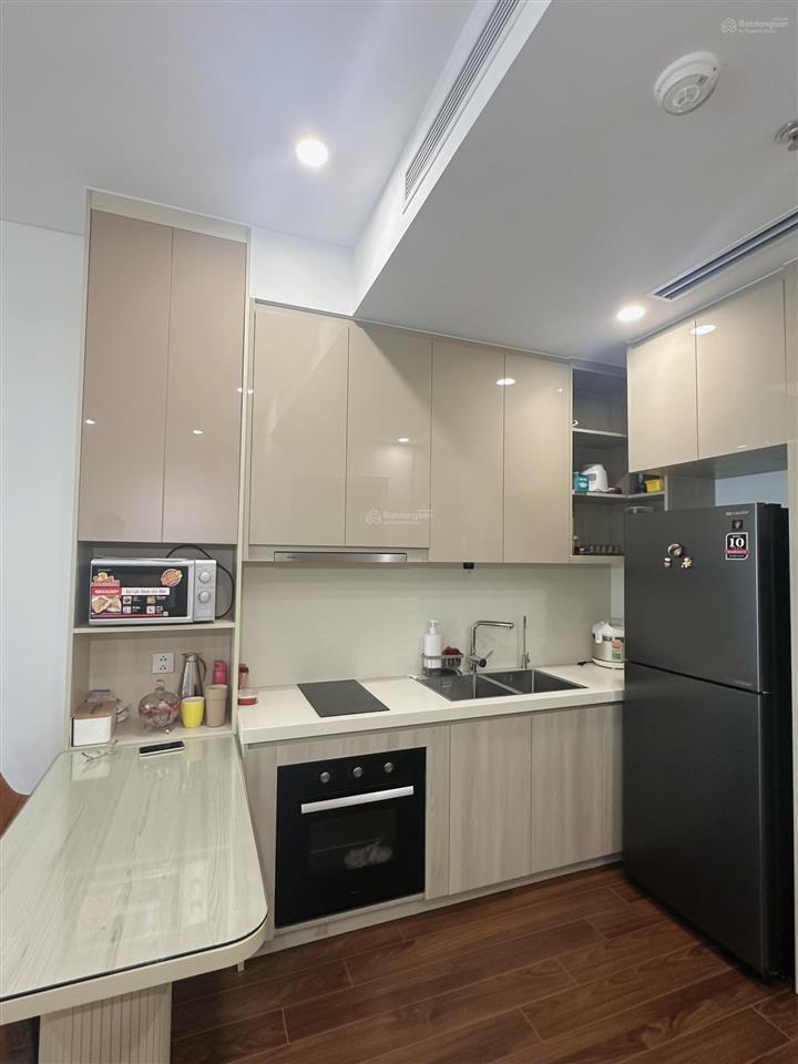 Cho thuê căn hộ 1pn+, 12 triệu, 47m2 tại tòa b masteri west heights, giá tốt, hot!