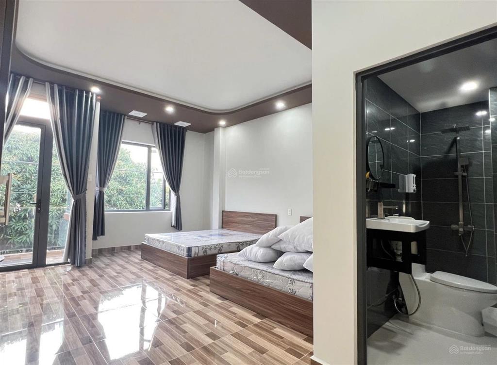 Nhà bán vừa ở vừa kinh doanh/ 7 phòng full nội thất/ thu nhập 15tr/th