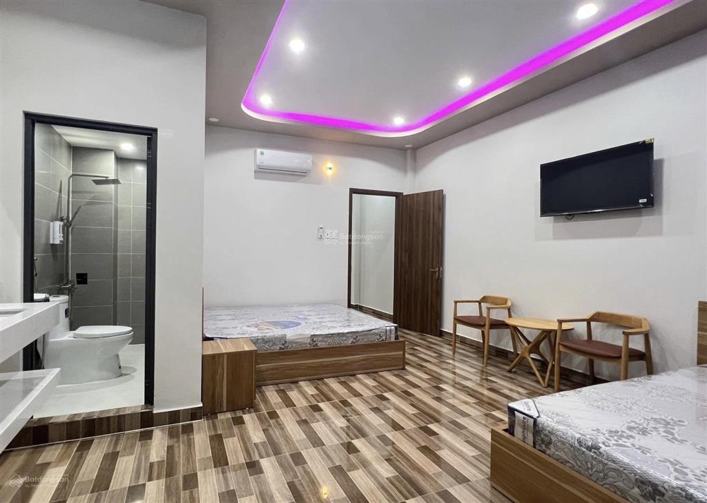 Nhà bán vừa ở vừa kinh doanh/ 7 phòng full nội thất/ thu nhập 15tr/th