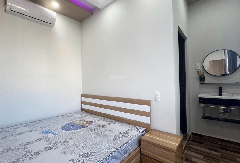 Nhà bán vừa ở vừa kinh doanh/ 7 phòng full nội thất/ thu nhập 15tr/th