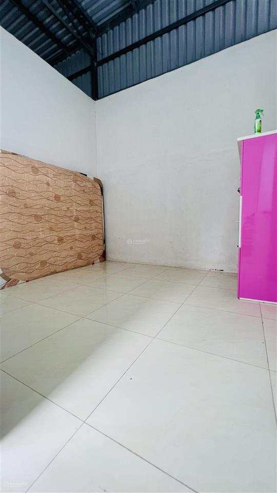 Bán nhà mặt tiền quốc lộ 80 kế trường lái