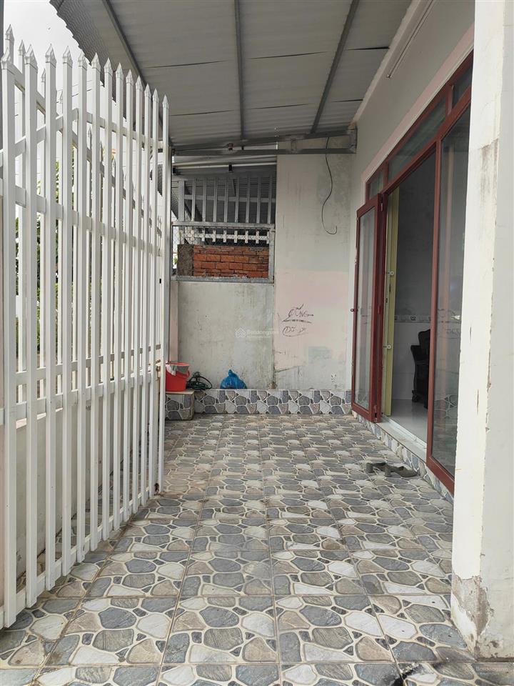 Nhà bán căn góc  1tỷ3 khu dc hoà thuận