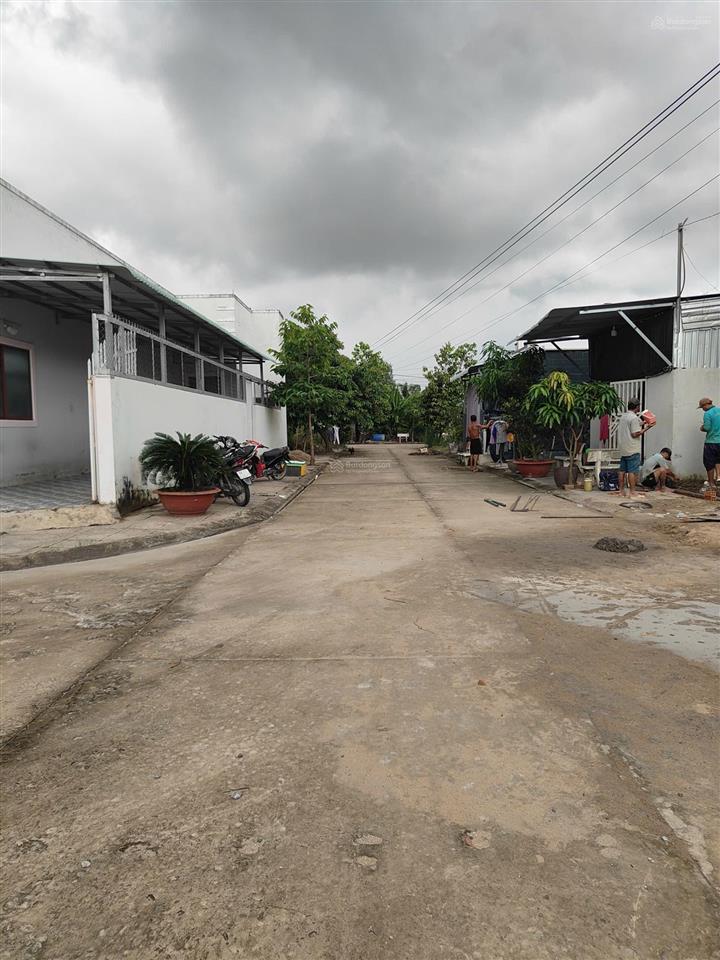 Nhà bán căn góc  1tỷ3 khu dc hoà thuận