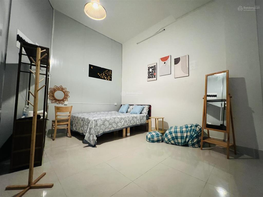 Phòng cho thuê đầy đủ tiện nghi. căn góc