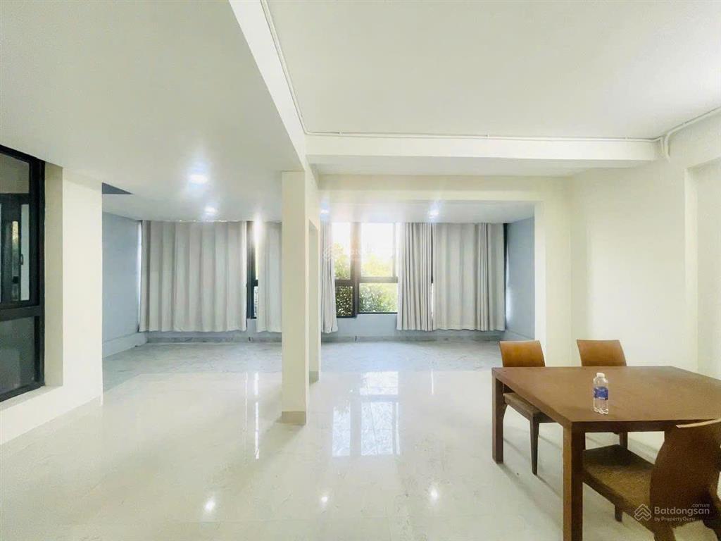 Cho thuê nhà 326b hai bà trưng, phường 8, quận 3, ngang 6 dài 18m, trệt 3 lầu