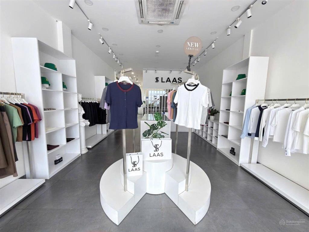 Cho thuê nhà mặt tiền lê văn sỹ, phường 13, quận phú nhuận, dtsd 350m2