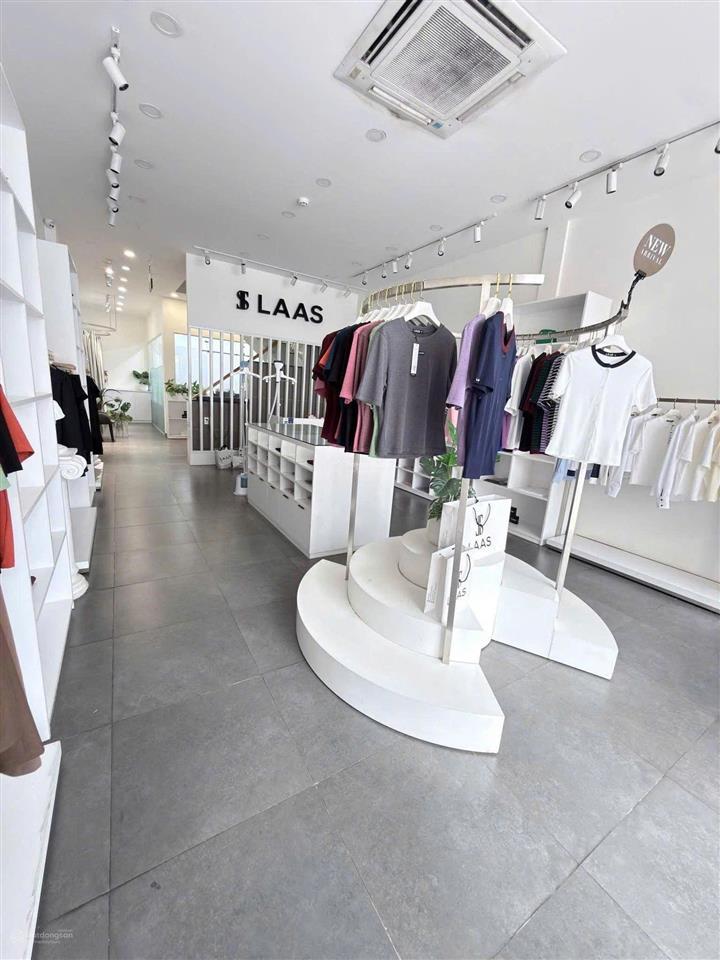 Cho thuê nhà mặt tiền lê văn sỹ, phường 13, quận phú nhuận, dtsd 350m2