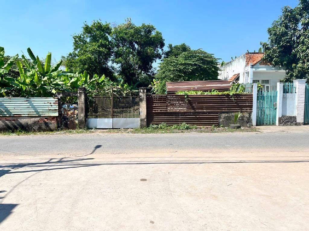 MẶT TIỀN  Đỗ Văn Dậy, Hóc Môn 1876m2, Đất ful TC  50 tỷ.