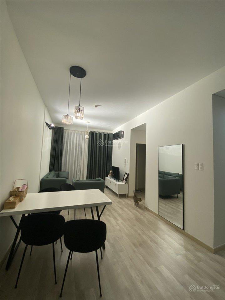 Cho con gái đi du học nên bán nhanh căn luxcity 70m2 2pn full 4tỷ2, view hồ bơi mát mẻ