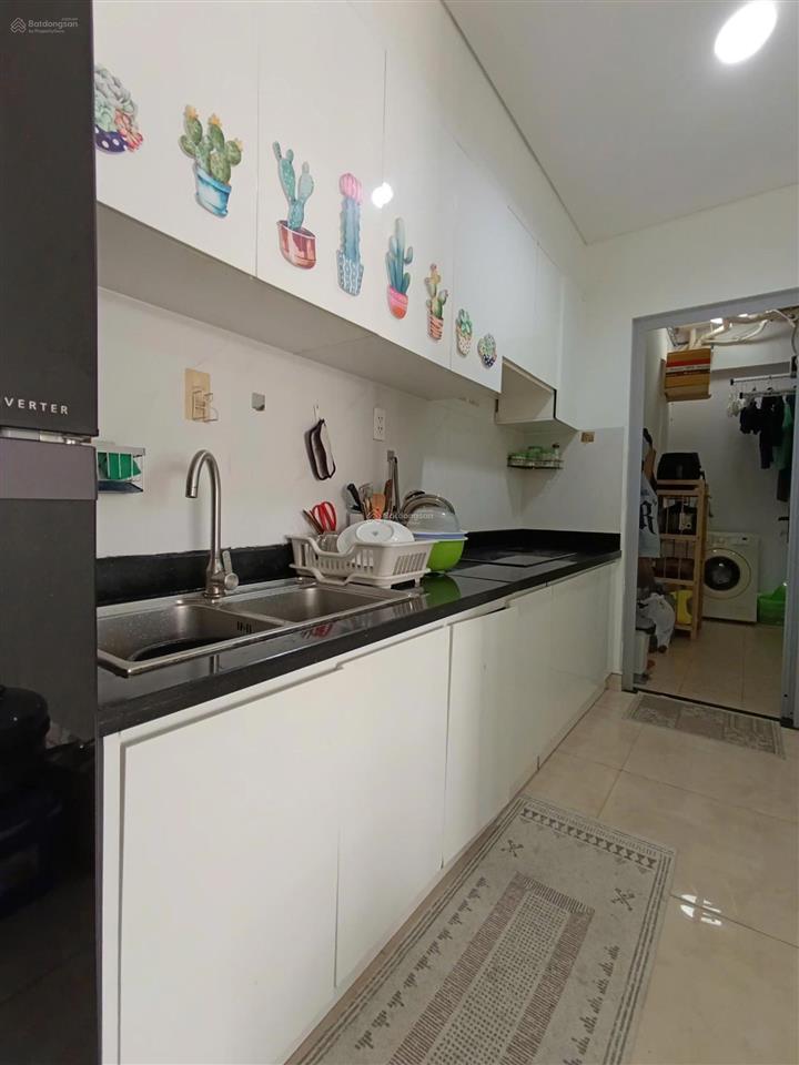 Chuyển về quê sinh sống nên bán nhanh căn luxcity 70m 2pn full 3ty9, chốt nhanh khách ơi
