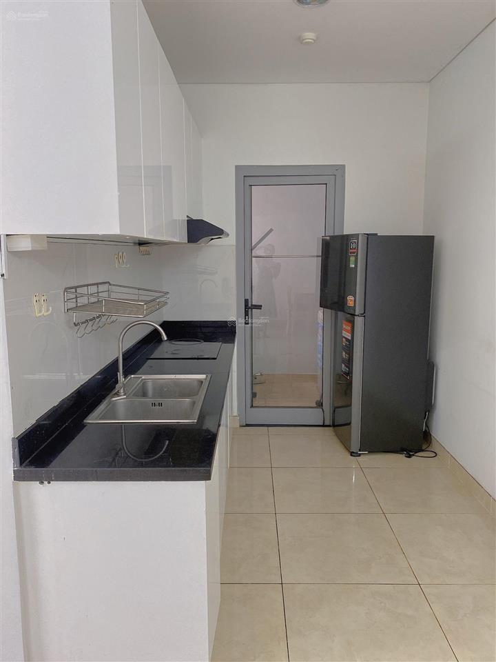 Chuyển về quê sinh sống nên bán nhanh căn luxcity 70m 2pn full 3ty9, chốt nhanh khách ơi
