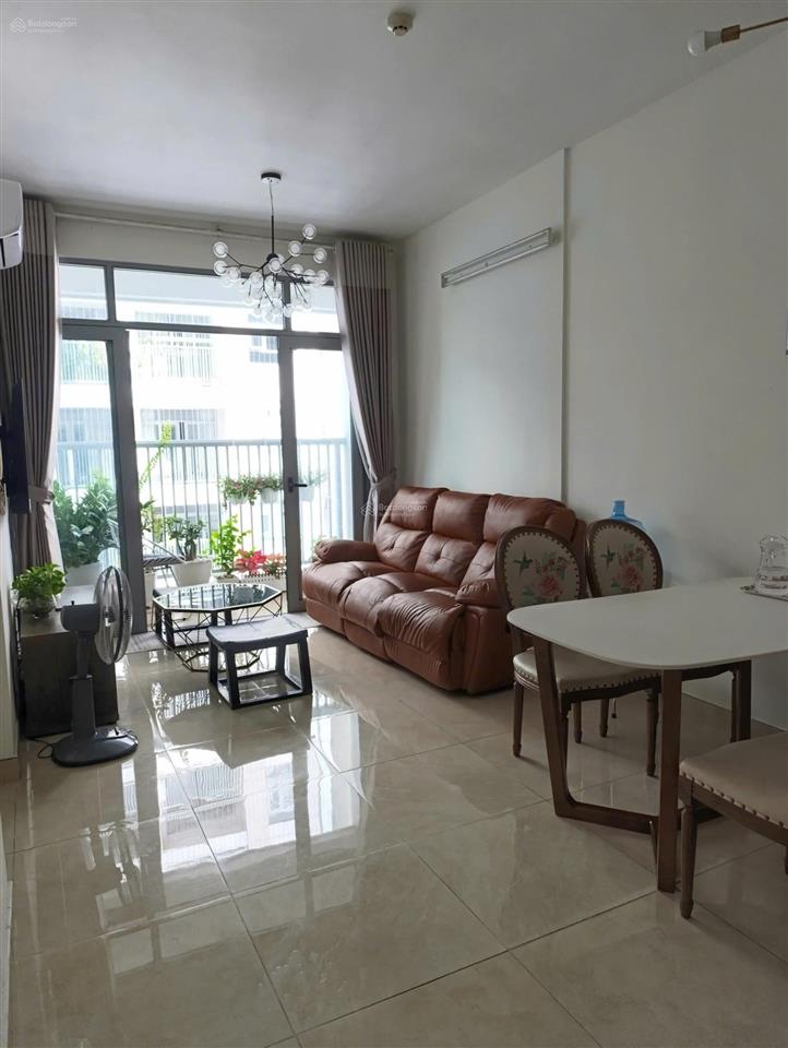 Chuyển về quê sinh sống nên bán nhanh căn luxcity 70m 2pn full 4ty3
