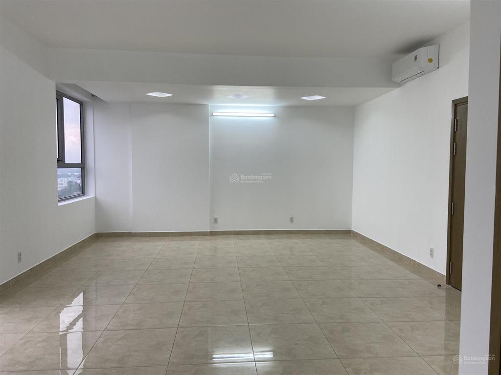 Cần tìm khách thuê cho căn luxcity 45m2, 1pn 1wc, chỉ 8tr/tháng, tầng cao thoáng mát