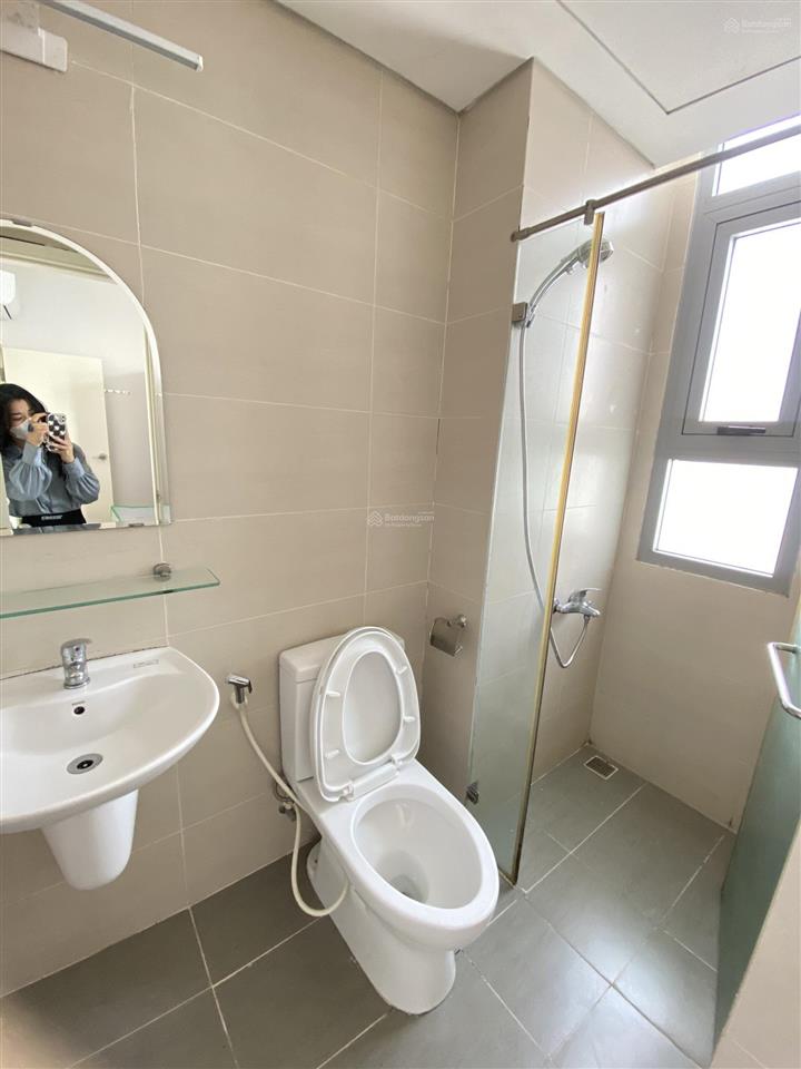 Chính chủ cần bán nhanh căn hộ luxcity 85m2 3pn 2wc full nt chỉ 4,7 tỷ căn góc siêu thoáng