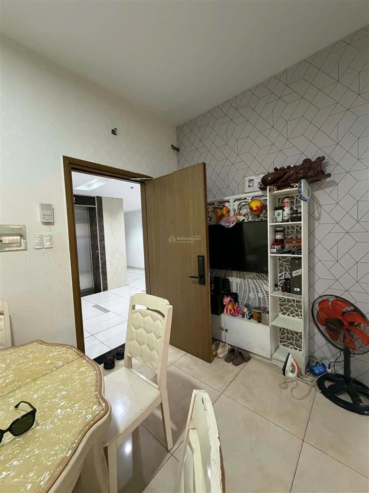 Chủ nhà dễ thương gửi cho thuê căn luxcity 45m2, 1pn 1wc, chỉ 9,5 triệu/tháng, tầng cao thoáng mát