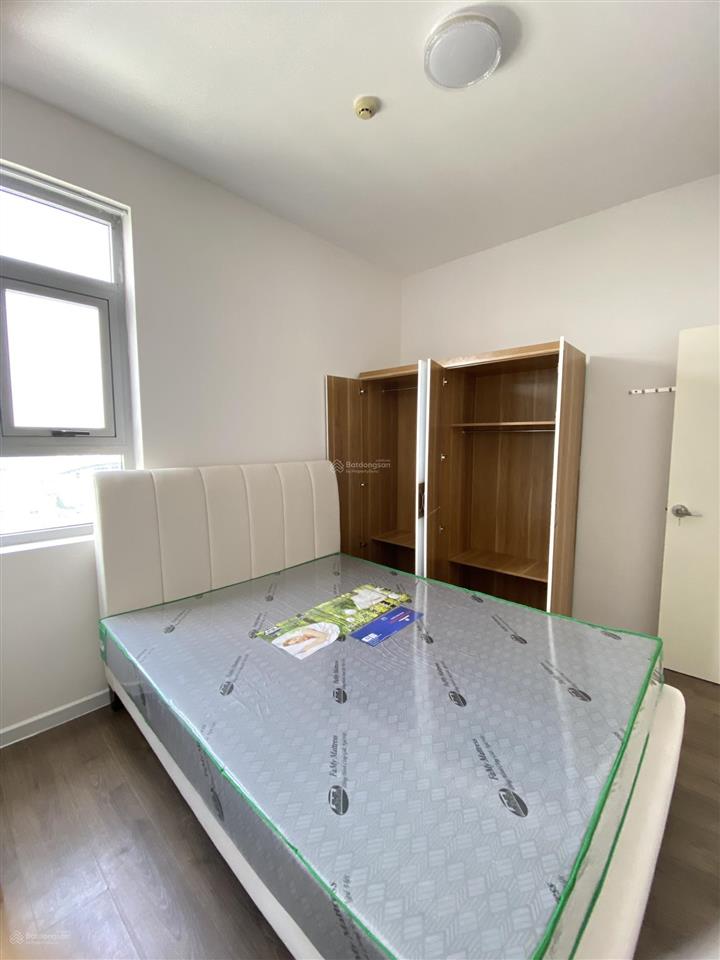 Chính chủ cần bán nhanh căn hộ luxcity 85m2 3pn 2wc full nt chỉ 4,7 tỷ căn góc siêu thoáng