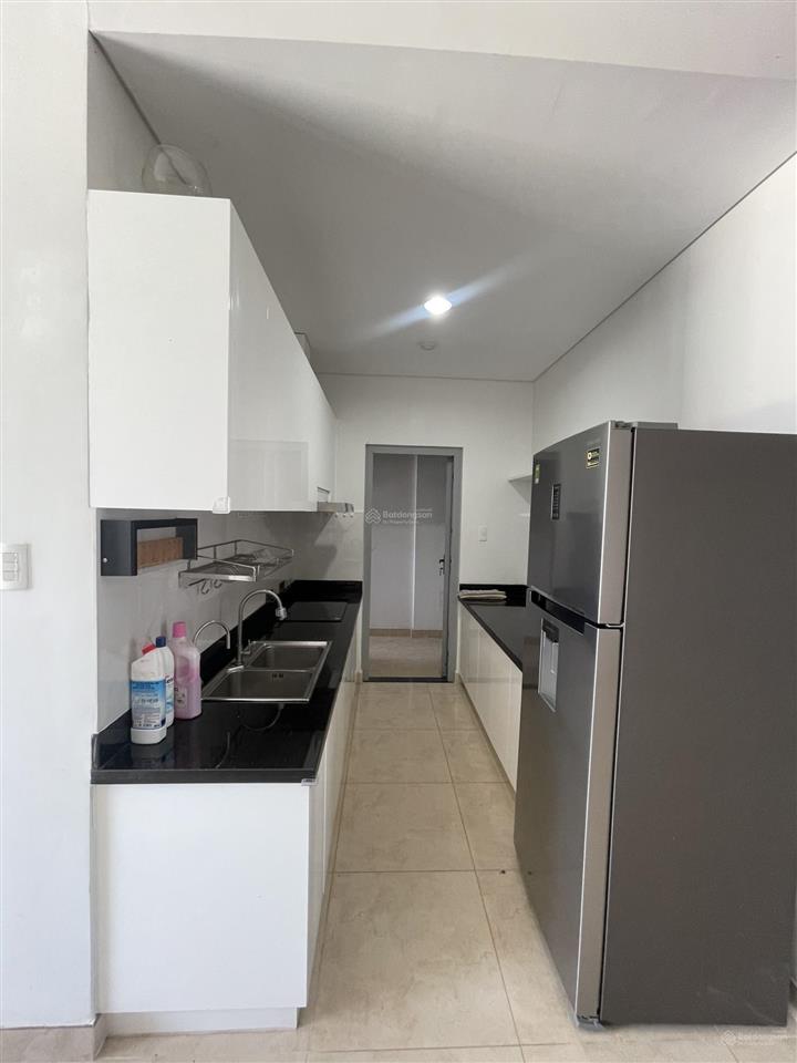 Về quê lấy vợ nên bán nhanh căn luxcity 70m2 2pn full 4tỷ1