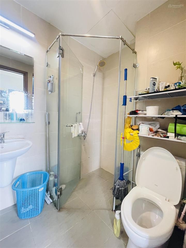 Bán nhanh căn hộ officetel luxcity 45m2 1pn 1wc full nt đẹp chỉ 2tỷ2