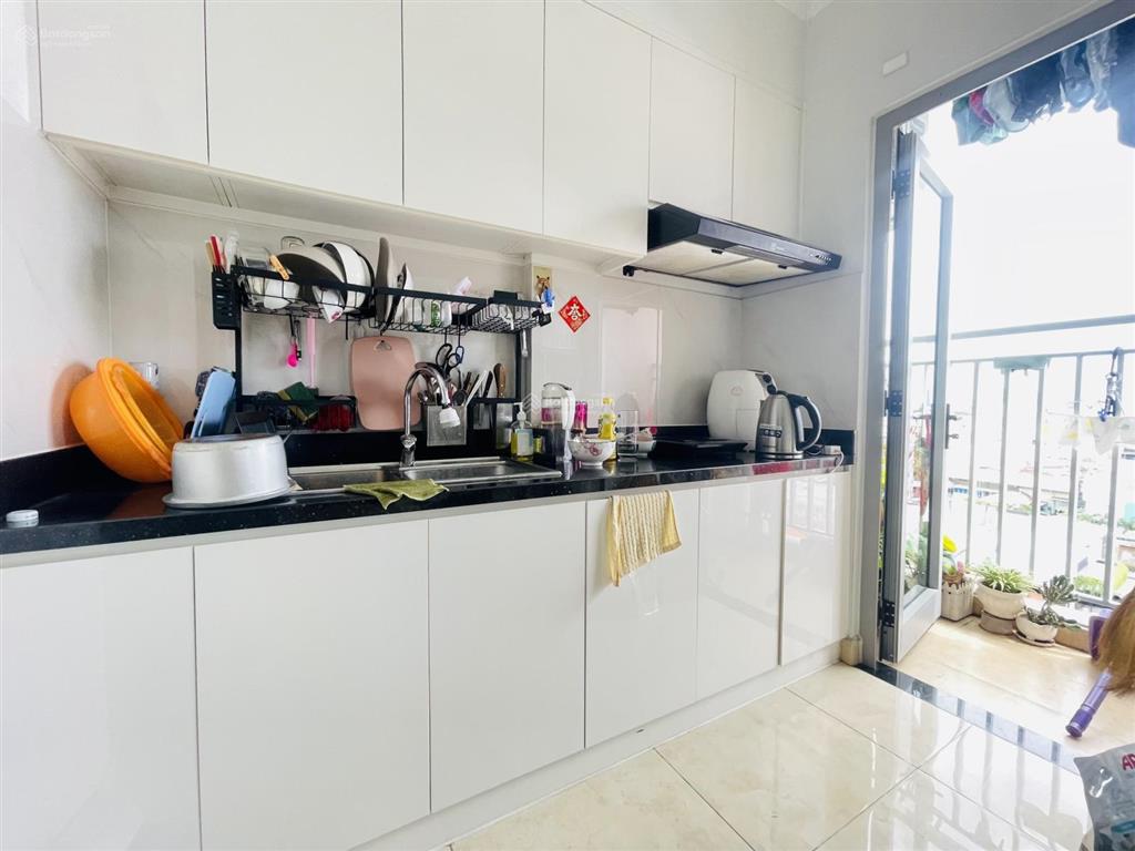Bán nhanh căn hộ officetel luxcity 45m2 1pn 1wc full nt đẹp chỉ 2tỷ2