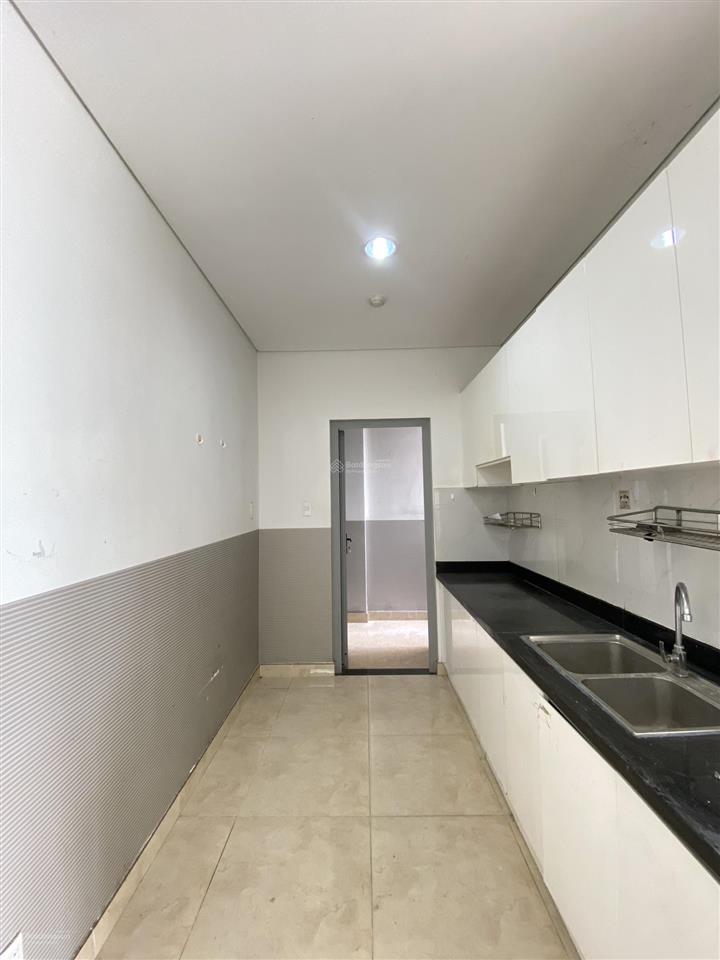 Cho thuê nhanh căn hộ luxcity 2pn 2wc nội thất cơ bản chỉ 11tr/tháng, ở liền
