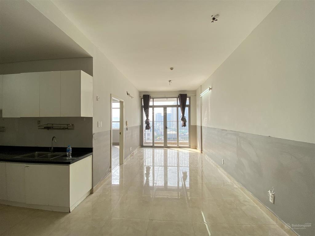 Cho thuê nhanh căn hộ luxcity 2pn 2wc nội thất cơ bản chỉ 11tr/tháng, ở liền