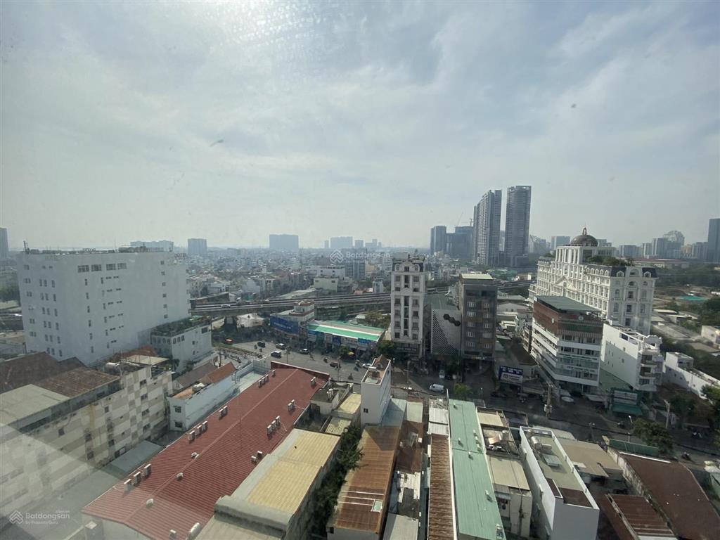 Cho thuê nhanh căn hộ luxcity 2pn 2wc nội thất cơ bản chỉ 11tr/tháng, ở liền