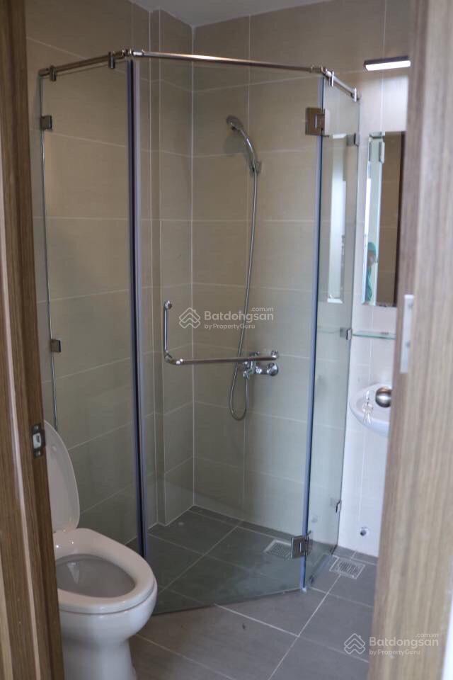 Nóng nóng cần cho thuê gấp căn hộ luxcity 85m2 3pn 2wc nội thất cơ bản chỉ 12tr/tháng,