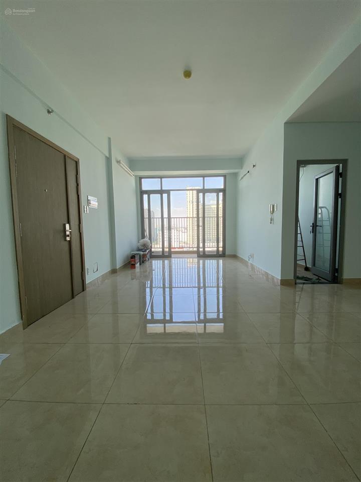 Nóng nóng cần cho thuê gấp căn hộ luxcity 85m2 3pn 2wc nội thất cơ bản chỉ 12tr/tháng
