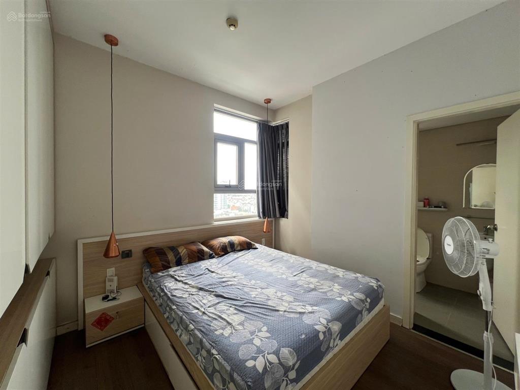 Chính chủ cần bán nhanh căn hộ luxcity 82m2 2pn 2wc full nt chỉ 4,75 tỷ căn góc siêu thoáng