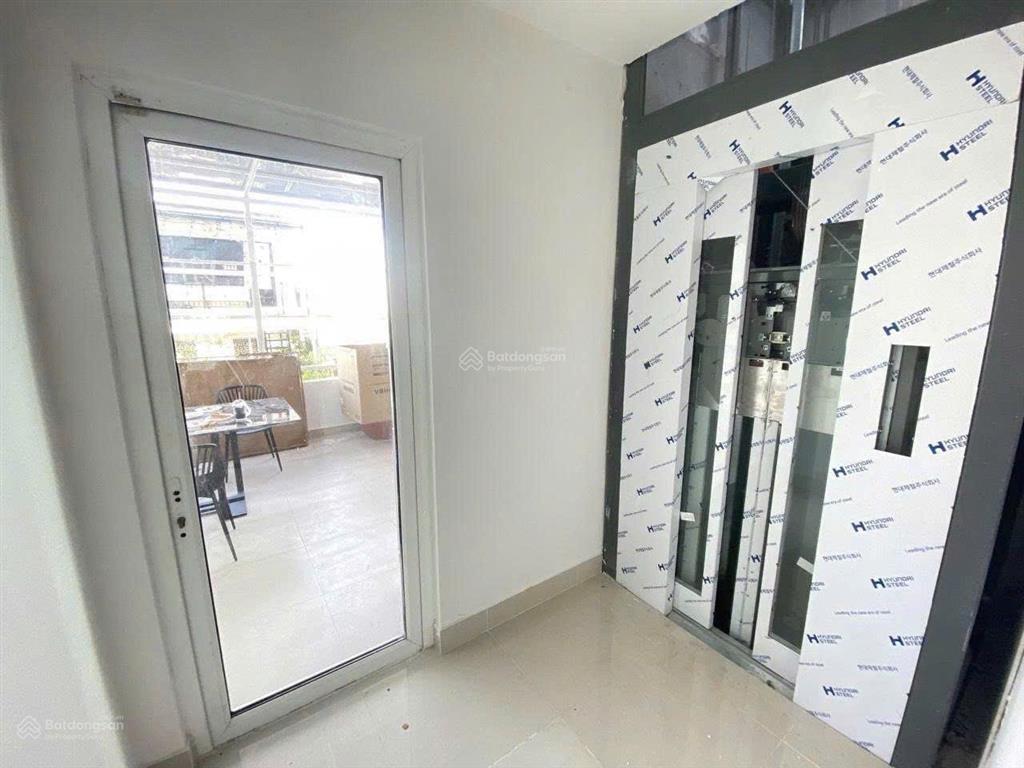 Bán nhà hẻm nhựa cao thắng, q3  ngang 8m  6 tầng có thang máy  chỉ 28 tỷ tl