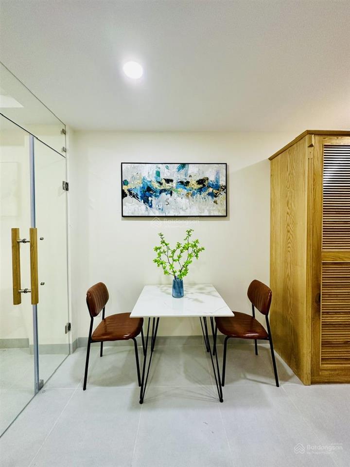 Bán tòa chdv hẻm 8m võ thị sáu  thu nhập 100tr/th  dsd 403m2  chỉ 288tr/m2 còn thương lượng
