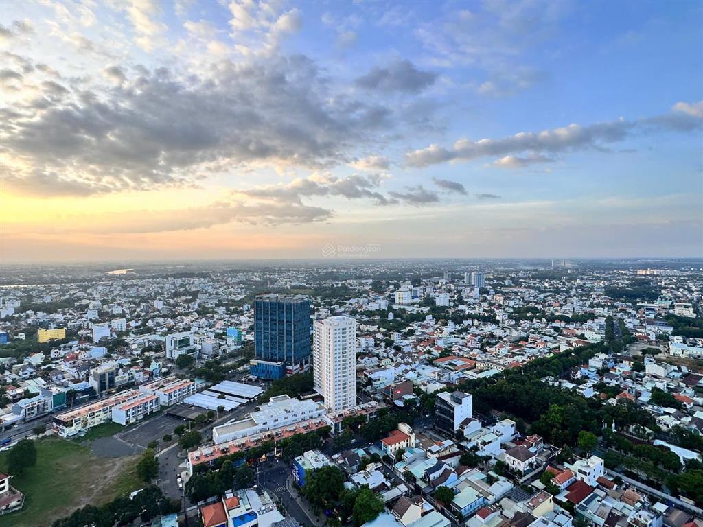 2pn 2.6xtỷ full nội thất đang cho thuê 11tr  chính chủ bán gấp trả nợ ngân hàng happy one central
