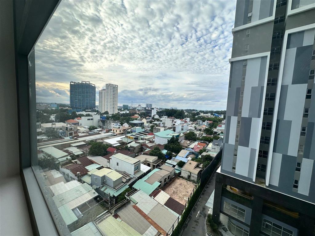 Happy one central 2pn  căn góc 2.52 tỷ  suất bán thanh lý của công ty giá tốt nhất hiện nay