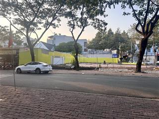 Lô góc ngã 4 đường giảm mạnh 3ty chủ bán gấp ngộp bank khách thiện chí gặp chính chủ làm việc