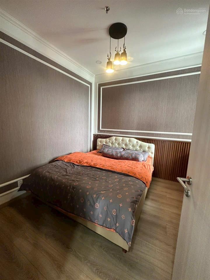 Compass one căn 3pn 104m2  góc tầng cao full nội thất đẹp bán gấp đi nước ngoài