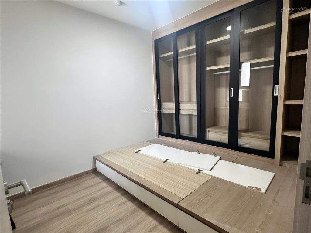 Căn 2pn 78m2 giá 2.0xtỷ chính chủ bán gấp, giá rẻ hơn thị trường 200triệu, xem nhà ngay compass one