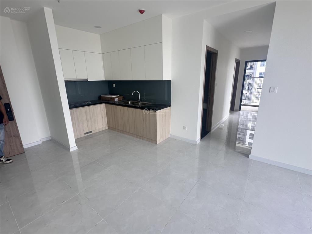 Căn góc 3pn 2.4 tỷ  tầng trung view sông thoáng mát, chủ ngộp bank giảm mạnh 350tr tại the maison