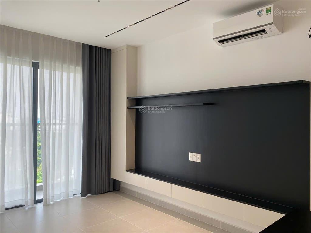 Compass one căn 2pn 78m² mới chưa sử dụng
chủ bán gấp  inbox ngay  0922 555 ***
