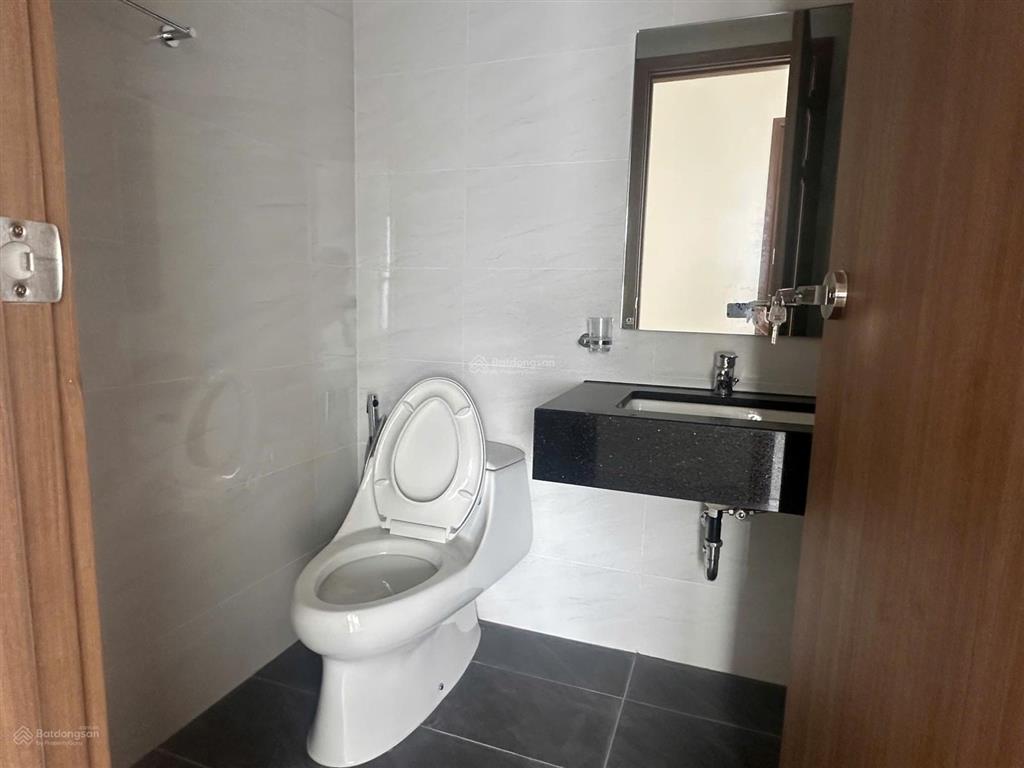 Căn 3pn góc thoáng  nhà mới chưa sử dụng giảm 500 triệu tại happy one central  0922 555 ***