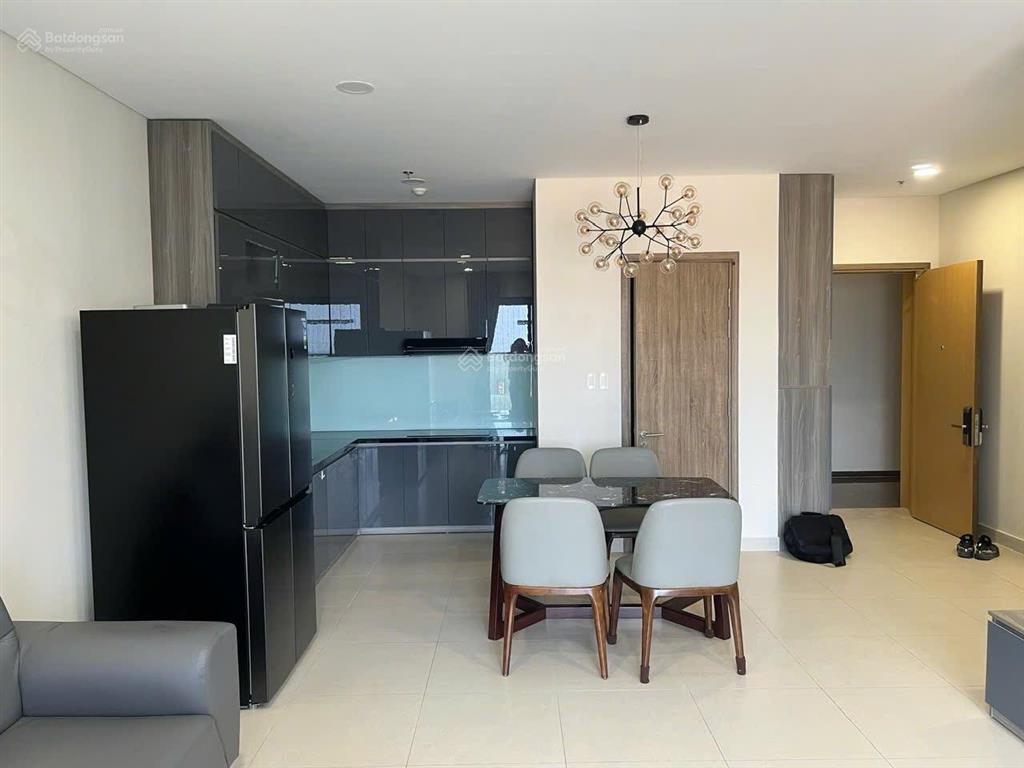 Bán nhanh căn 2pn  tầng cao view đẹp  3x tỷ full nội thất  giá tốt hiện nay tại sora gardens 2