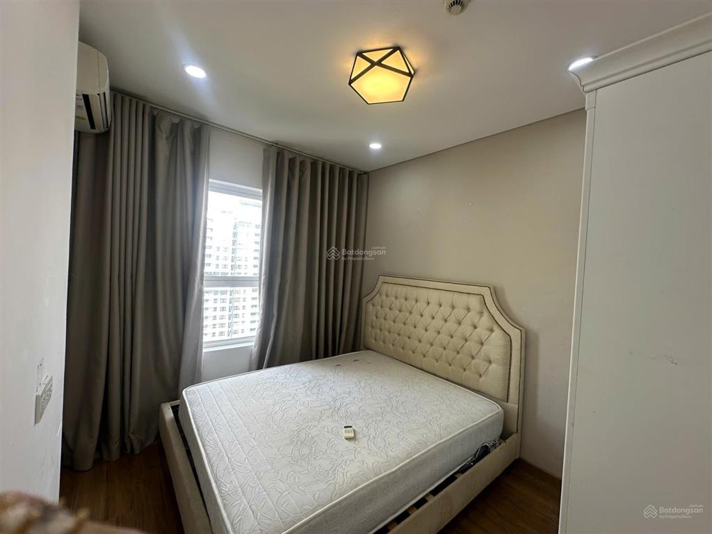 Bán căn 2 phòng 1 vệ sinh 3ty3  0943 330 ***