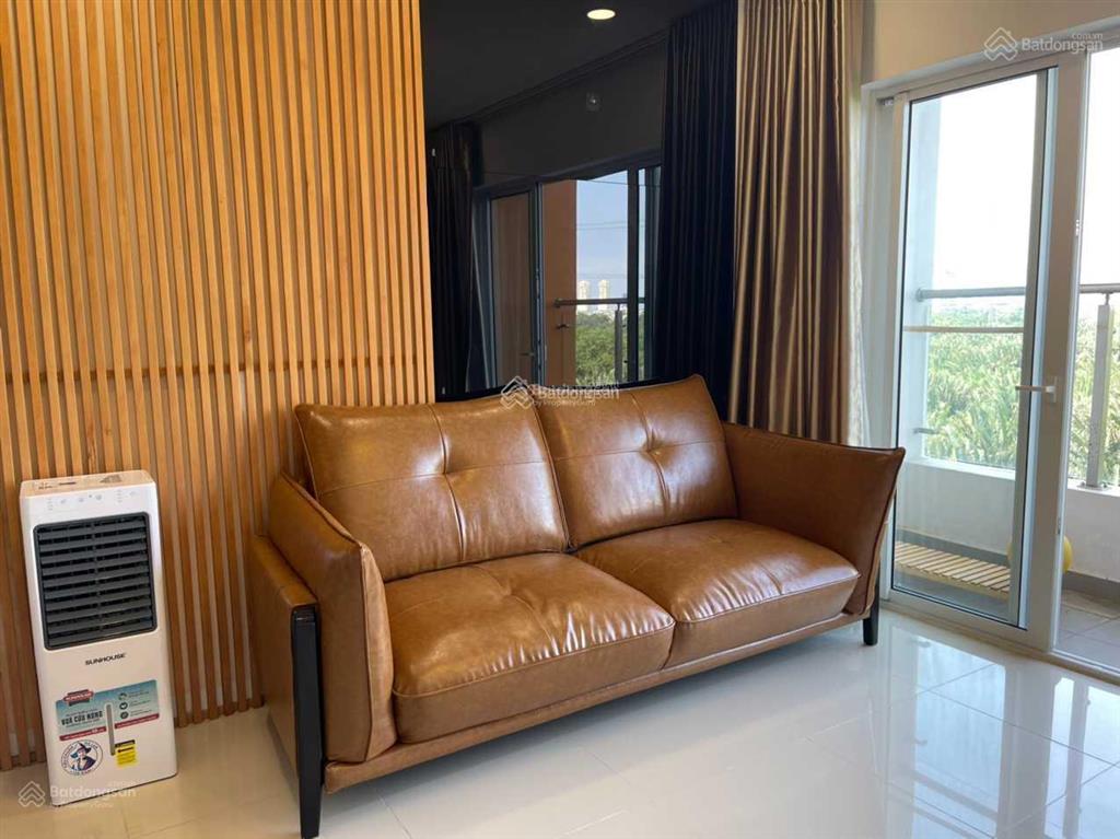 Bán nhanh căn 2 phòng ngủ 72m2 giá 4,550 tỷ gọi pkd 0943 330 ***