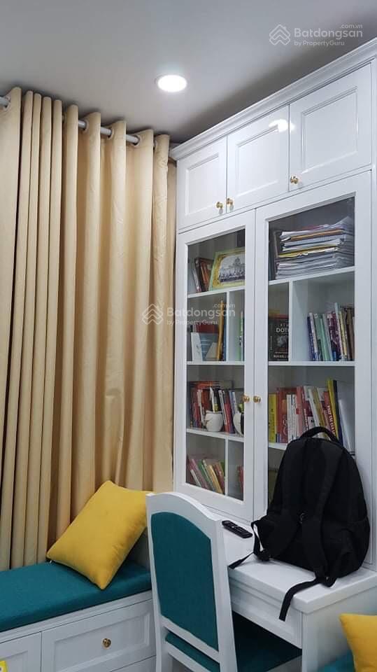Bán căn hộ chung cư dragon hill residence and suites, 4,55 tỷ, 72m2