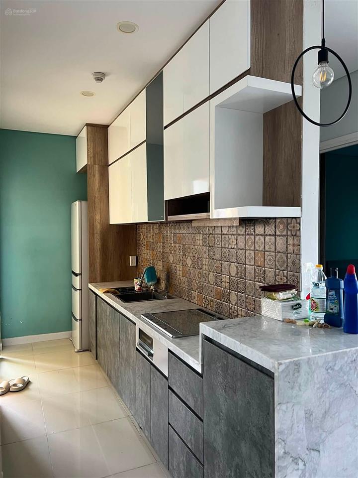 Bán nhanh căn 2 phòng sẵn sổ 4 tỷ gọi 0943 330 ***