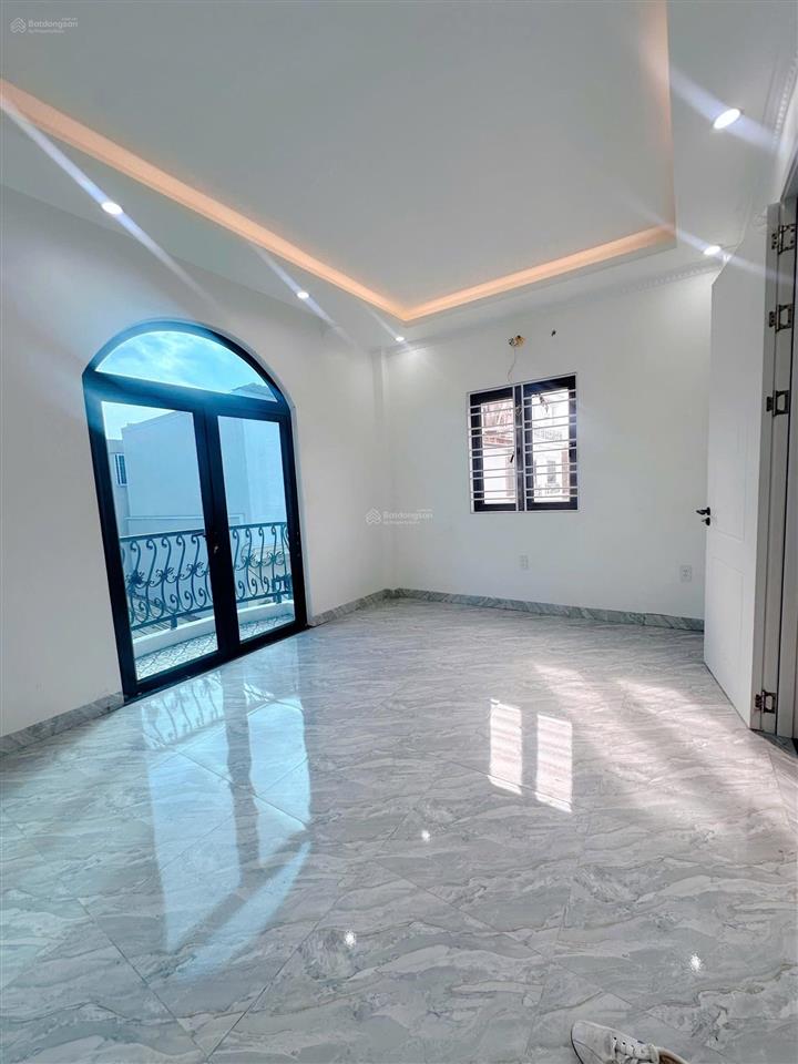 Cho thuê nhà riêng mới tinh. 44m² x 4 tầng ô tô đỗ cửa. đông hải, hải phòng