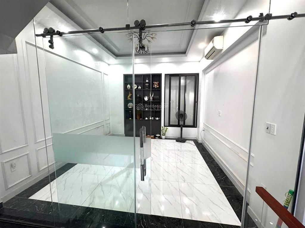 Cho thuê nhà mới tinh đằng hải hải an. 56m2 * 4 tầng 3 ngủ chỉ 8,5tr/tháng