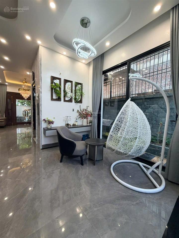 Bán biệt thự dân xây thiết kế cao cấp khu anh dũng dương kinh. 180m* 3 tầng full nội thất