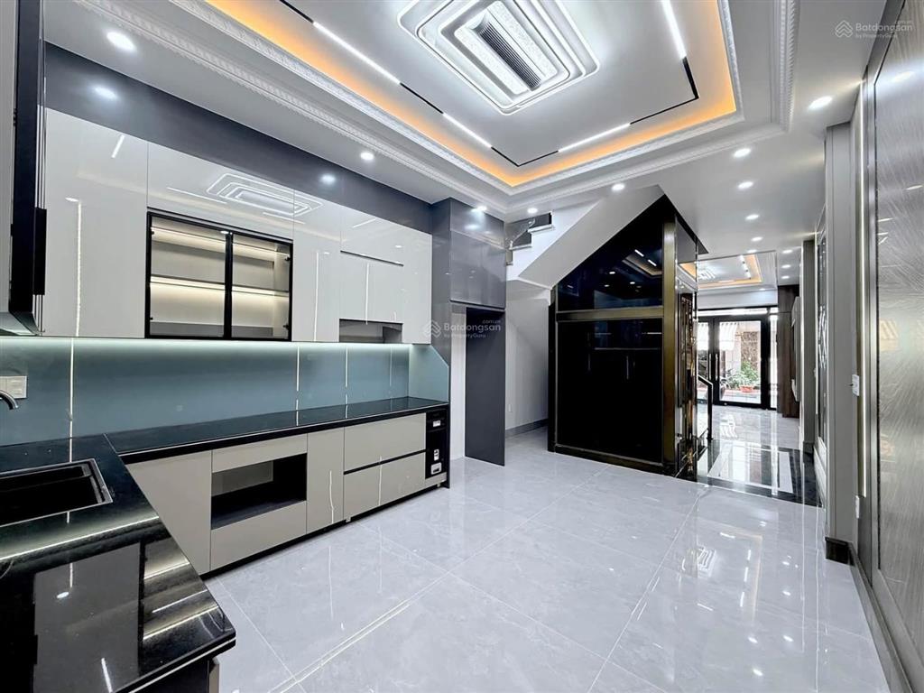 Siêu phẩm nhà đẹp tdc sao sáng, ngô gia tự xây mới full nội thất, cơ thang máy. 60m2*5 tầng