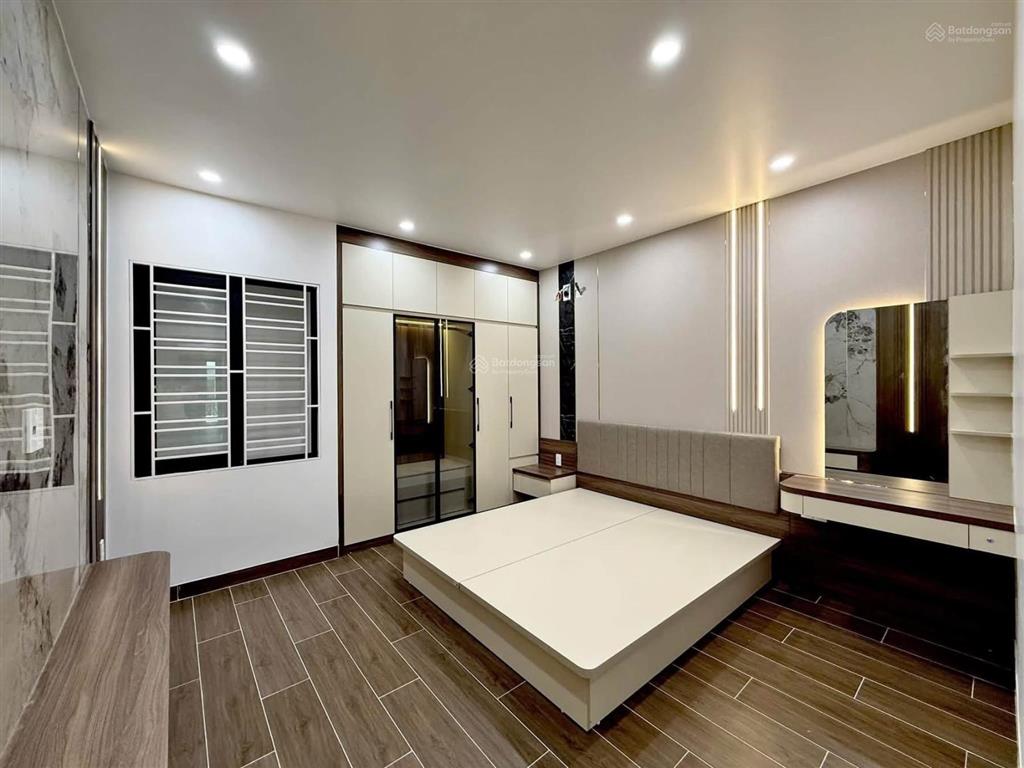 Siêu phẩm nhà đẹp tdc sao sáng, ngô gia tự xây mới full nội thất, cơ thang máy. 60m2*5 tầng